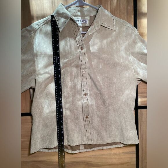 ‎Two paparazzi blouses - Picture 5 of 13